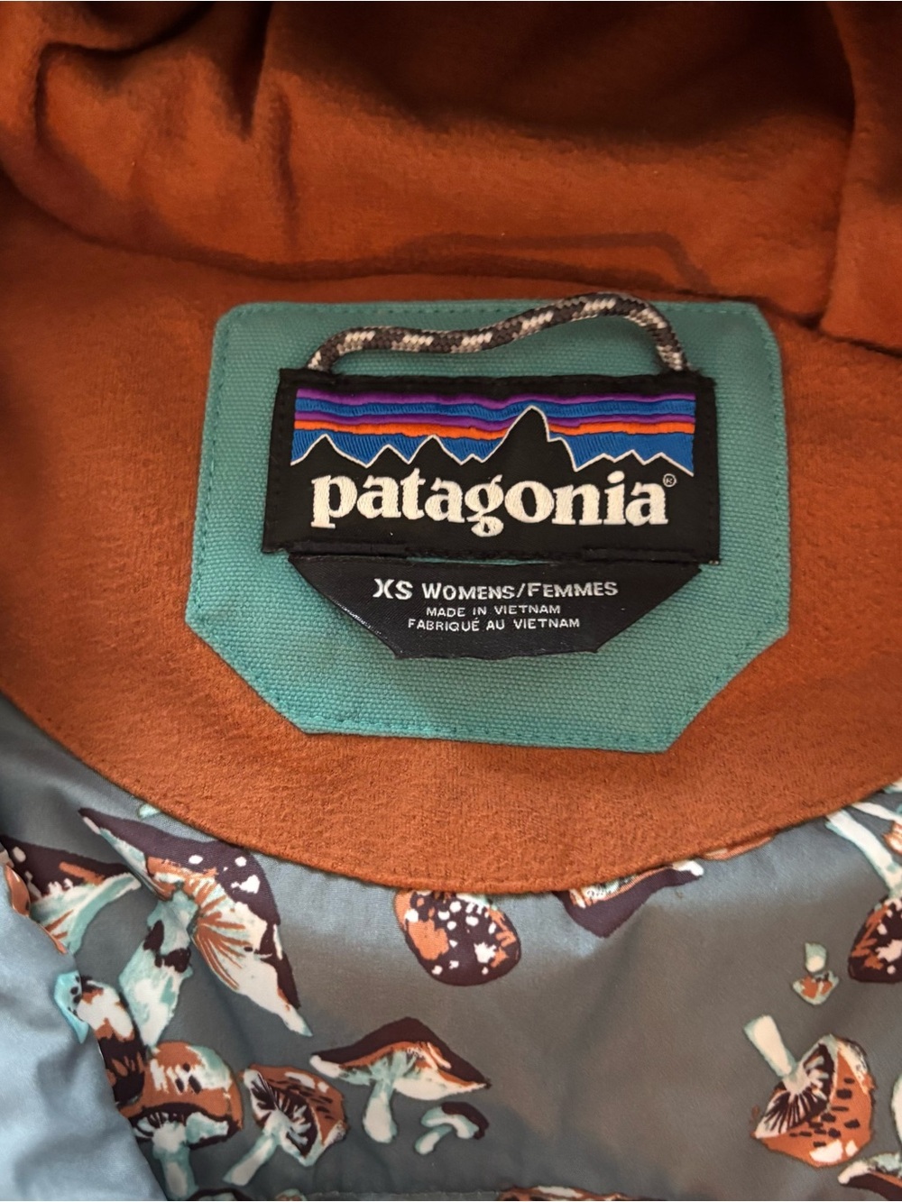 Patagonia Hooded Bivy Down Vest Mushroom Print Women’s XS Copper Blue - Picture 4 of 9